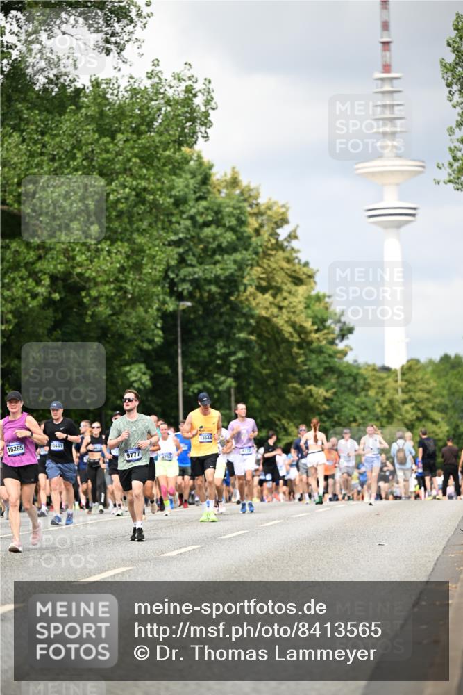 29.06.2025 - hella hamburg halbmarathon Dr. Thomas Lammeyer http://msf.ph/oto/8413565 29.06.2025 10:44:03 Kennedybrücke 1232, 1760, 2313, 2976, 3046, 3353, 3727, 3882, 4173, 4523, 4659, 4752, 4855, 6321, 6427, 6698, 6739, 7045, 7053, 7125, 7501, 7524, 8457, 8612, 8865, 8866, 9455, 9698, 9708, 9777, 10441, 10512, 10516, 10626, 10714, 10818, 10888, 10901, 11175 meine-sportfotos.de