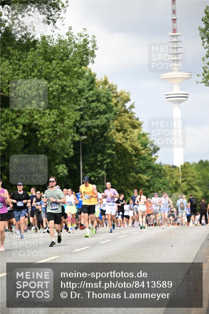 29.06.2025 - hella hamburg halbmarathon Dr. Thomas Lammeyer http://msf.ph/oto/8413589 29.06.2025 10:44:03 Kennedybrücke 1232, 1760, 2313, 2976, 3046, 3353, 3727, 3882, 4173, 4523, 4659, 4752, 4855, 6321, 6427, 6698, 6739, 7045, 7053, 7125, 7501, 7524, 8457, 8612, 8865, 8866, 9455, 9698, 9708, 9777, 10441, 10512, 10516, 10626, 10714, 10818, 10888, 10901, 11175 meine-sportfotos.de