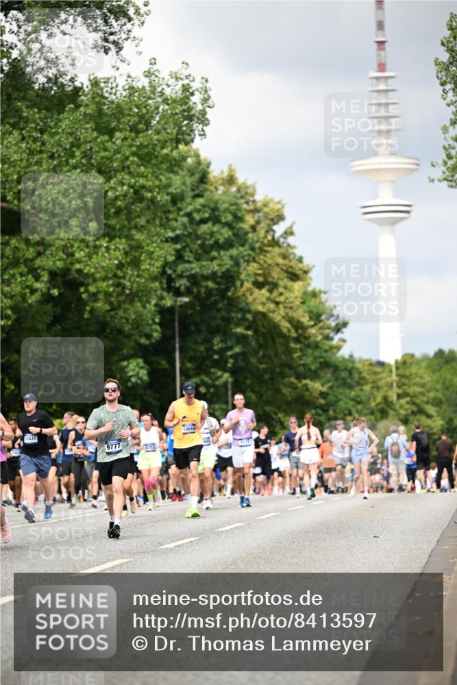 29.06.2025 - hella hamburg halbmarathon Dr. Thomas Lammeyer http://msf.ph/oto/8413597 29.06.2025 10:44:04 Kennedybrücke 1760, 2313, 2976, 3046, 3353, 3727, 3882, 4173, 4523, 4659, 4752, 4855, 6321, 6427, 6698, 6739, 7045, 7053, 7125, 7501, 7524, 8457, 8612, 8865, 8866, 9455, 9698, 9708, 9777, 10441, 10512, 10516, 10626, 10714, 10818, 10888, 10901, 11175 meine-sportfotos.de