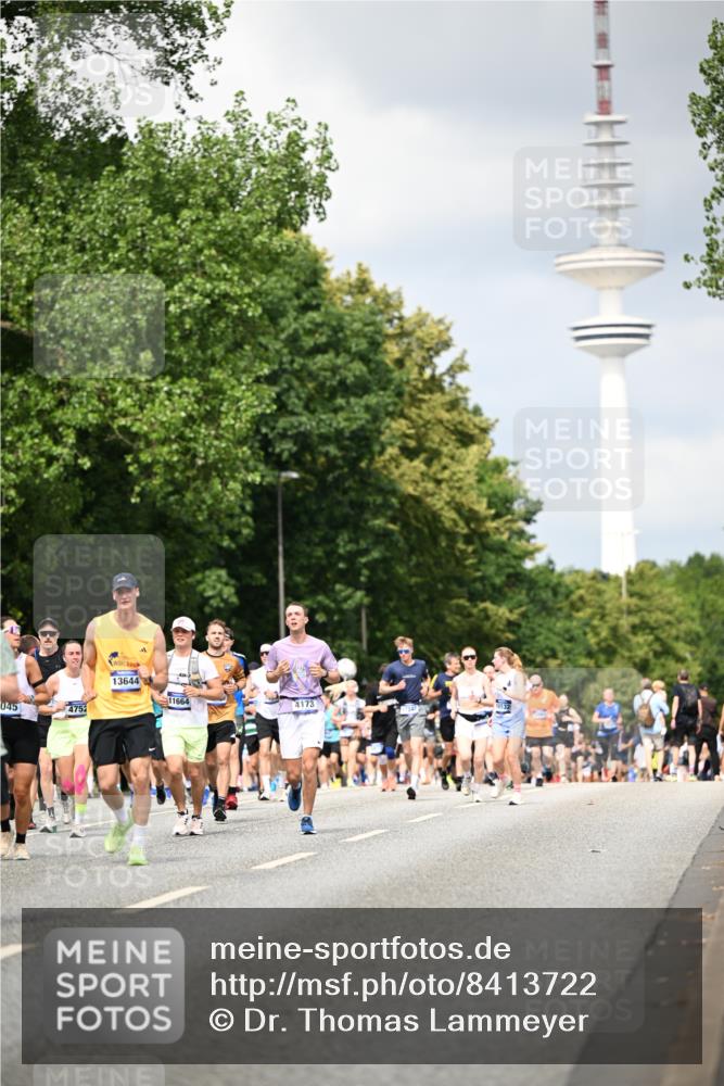 29.06.2025 - hella hamburg halbmarathon Dr. Thomas Lammeyer http://msf.ph/oto/8413722 29.06.2025 10:44:08 Kennedybrücke 1760, 2313, 2976, 3046, 3237, 3353, 3515, 3727, 3882, 3883, 3884, 4173, 4523, 4659, 4752, 4855, 6321, 6427, 6698, 6739, 7045, 7125, 7455, 7456, 7501, 7524, 8612, 8865, 8866, 9455, 9698, 9747, 9777, 10441, 10512, 10626, 10714, 10818, 10888, 10901, 11175, 11242 meine-sportfotos.de