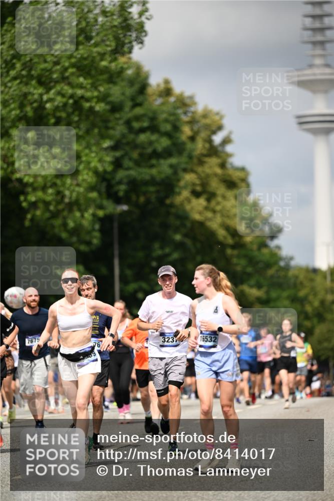 29.06.2025 - hella hamburg halbmarathon Dr. Thomas Lammeyer http://msf.ph/oto/8414017 29.06.2025 10:44:20 Kennedybrücke 1058, 1760, 2019, 2313, 2888, 2976, 3046, 3237, 3515, 3808, 3882, 3883, 3884, 4173, 4752, 5229, 5263, 5701, 5876, 5877, 5901, 6427, 6739, 6866, 6876, 7045, 7455, 7456, 7524, 7675, 7850, 7984, 8107, 8391, 8612, 8865, 8866, 9698, 9747, 9777, 10441, 10512, 10626, 10806, 10818, 11175, 11242 meine-sportfotos.de