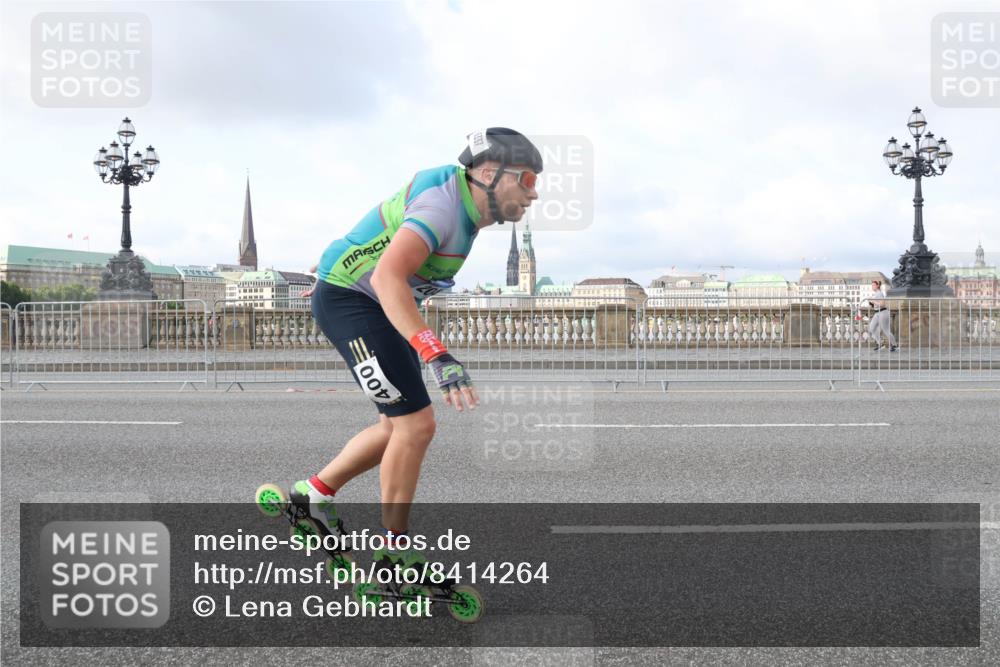 29.06.2025 - hella hamburg halbmarathon Lena Gebhardt http://msf.ph/oto/8414264 29.06.2025 08:55:54 Lombardsbrücke 400 meine-sportfotos.de