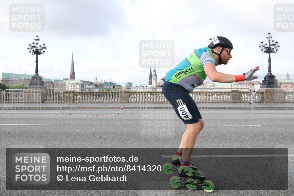 29.06.2025 - hella hamburg halbmarathon Lena Gebhardt http://msf.ph/oto/8414320 29.06.2025 08:55:54 Lombardsbrücke 400 meine-sportfotos.de