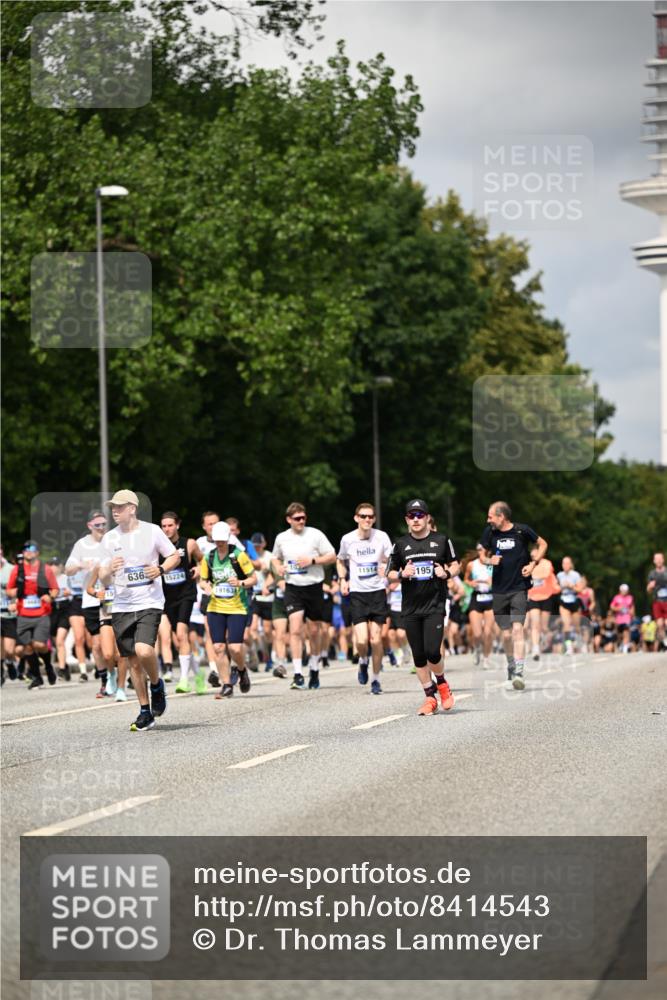 29.06.2025 - hella hamburg halbmarathon Dr. Thomas Lammeyer http://msf.ph/oto/8414543 29.06.2025 10:44:48 Kennedybrücke 1037, 1291, 1586, 1899, 2042, 2109, 2254, 2299, 2515, 2572, 3293, 3432, 3607, 3810, 4271, 4612, 5059, 5351, 5654, 5702, 5901, 5975, 6229, 6363, 6673, 6920, 7108, 7174, 8739, 8815, 8984, 9187, 9195, 9468, 9495, 9946, 9977, 10166, 10474, 10806, 10833, 11244 meine-sportfotos.de