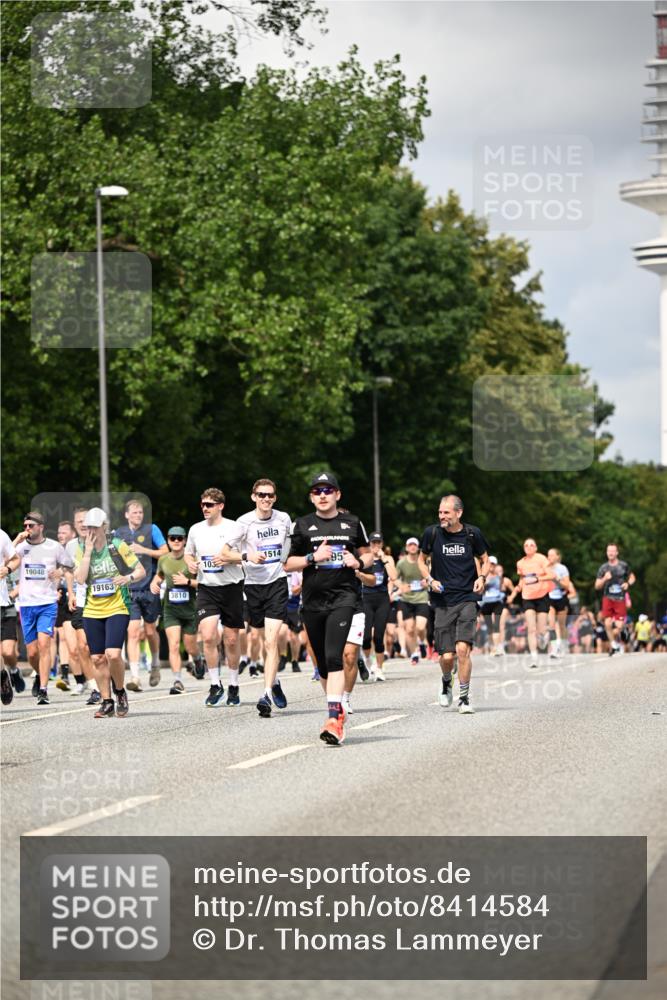 29.06.2025 - hella hamburg halbmarathon Dr. Thomas Lammeyer http://msf.ph/oto/8414584 29.06.2025 10:44:50 Kennedybrücke 1018, 1037, 1291, 1586, 1899, 2042, 2109, 2254, 2299, 2515, 2572, 3293, 3432, 3607, 3810, 4271, 4612, 5059, 5351, 5654, 5702, 5975, 6076, 6163, 6229, 6363, 6673, 6920, 7108, 7174, 8378, 8739, 8815, 8984, 9187, 9195, 9468, 9495, 9946, 9977, 10166, 10474, 10833, 11244 meine-sportfotos.de