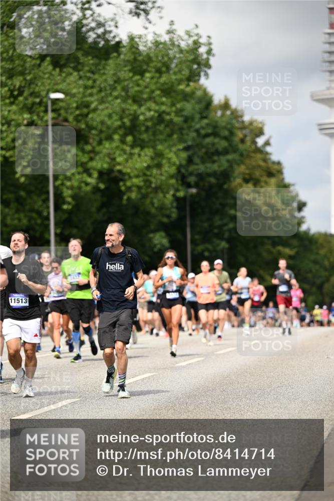 29.06.2025 - hella hamburg halbmarathon Dr. Thomas Lammeyer http://msf.ph/oto/8414714 29.06.2025 10:44:54 Kennedybrücke 1018, 1037, 1291, 1899, 2042, 2109, 2254, 2299, 2515, 2572, 3293, 3306, 3432, 3607, 3810, 4271, 4612, 5059, 5351, 5702, 5753, 5975, 6076, 6163, 6229, 6363, 6673, 6920, 7108, 8378, 8739, 8815, 8984, 9187, 9195, 9237, 9468, 9946, 9977, 10166, 10474, 10920, 10940, 11053 meine-sportfotos.de