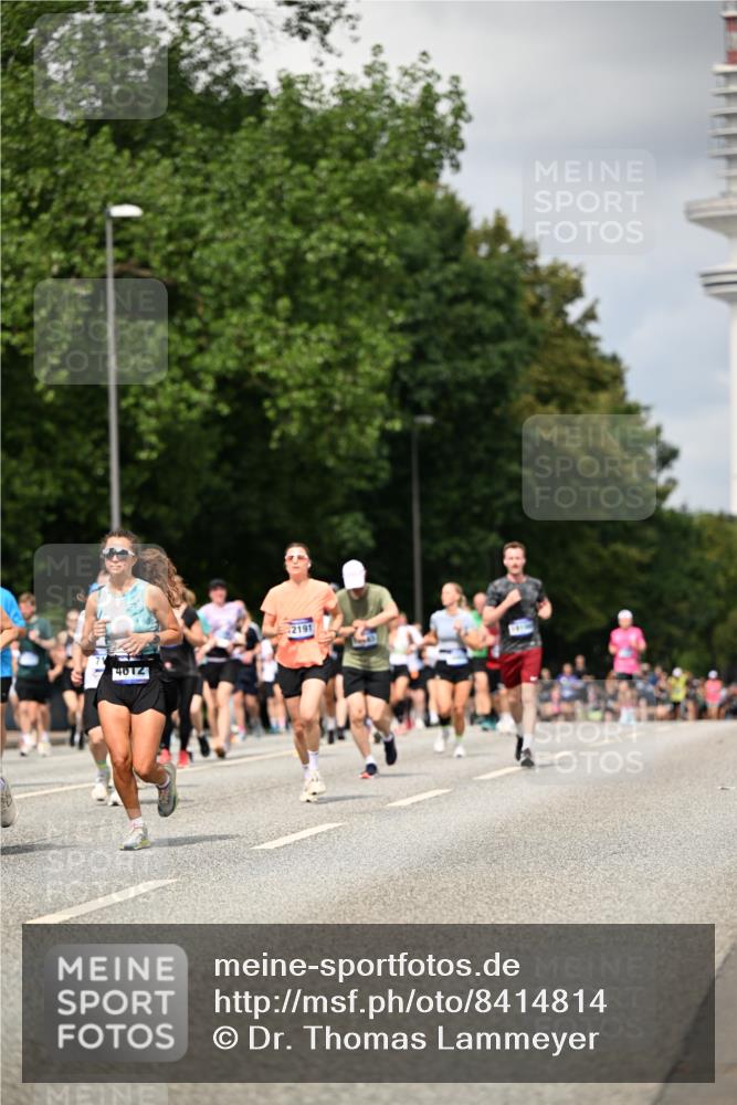 29.06.2025 - hella hamburg halbmarathon Dr. Thomas Lammeyer http://msf.ph/oto/8414814 29.06.2025 10:44:57 Kennedybrücke 1018, 1037, 1323, 2042, 2109, 2254, 2299, 3293, 3306, 3432, 3607, 3810, 4271, 4612, 5059, 5351, 5702, 5753, 5975, 6076, 6098, 6163, 6229, 6363, 6806, 7108, 7956, 8378, 8739, 8815, 8984, 9187, 9195, 9237, 9468, 9946, 9977, 10166, 10474, 10920, 10940, 11053 meine-sportfotos.de