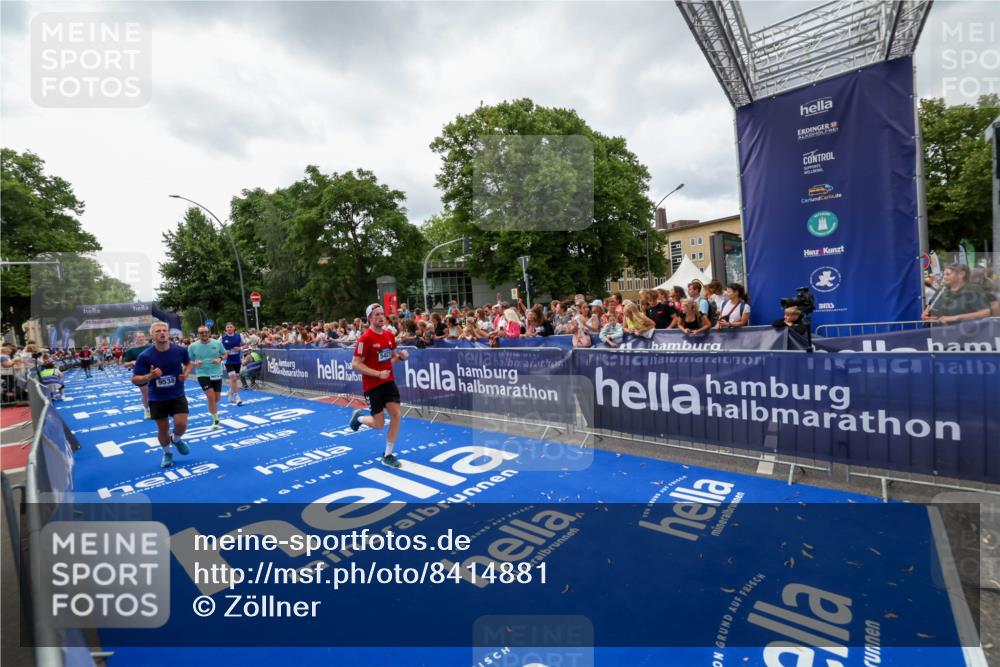 29.06.2025 - hella hamburg halbmarathon Zöllner http://msf.ph/oto/8414881 29.06.2025 10:48:43 Ziel 2442, 4553, 5421, 9538, 10859, 14511, 15384, 15573, 17127 meine-sportfotos.de