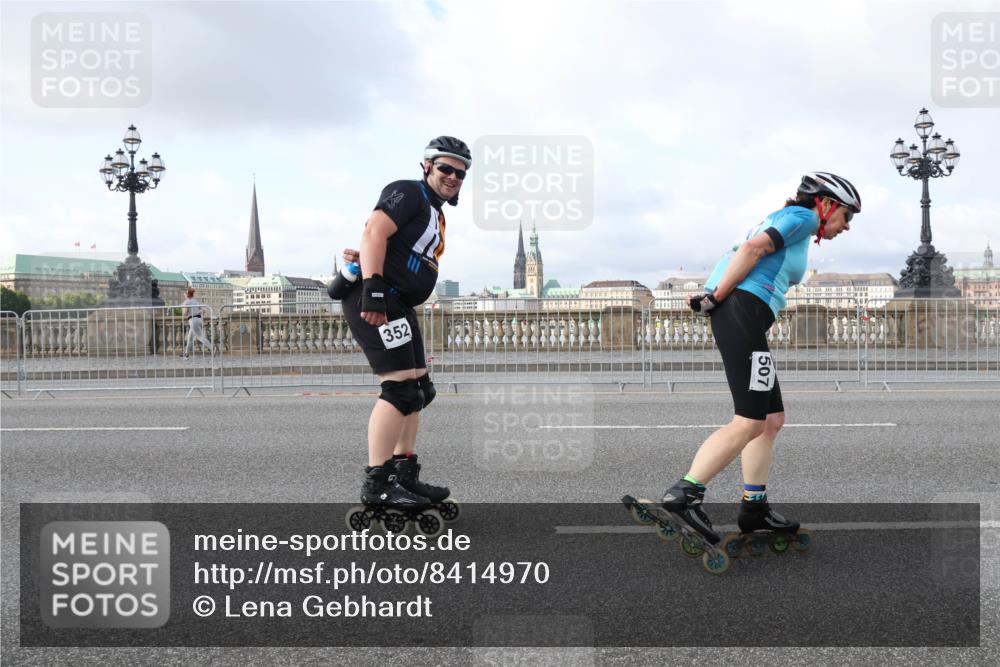 29.06.2025 - hella hamburg halbmarathon Lena Gebhardt http://msf.ph/oto/8414970 29.06.2025 08:56:00 Lombardsbrücke 352, 507 meine-sportfotos.de