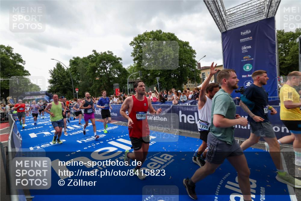 29.06.2025 - hella hamburg halbmarathon Zöllner http://msf.ph/oto/8415823 29.06.2025 10:49:32 Ziel 1342, 1476, 2592, 2596, 2878, 8437, 8689, 8813, 11339, 11340, 11779, 12094, 12670, 13233, 13269, 14838, 15784, 15857, 15894, 15966, 16114, 16592, 16891, 18476, 18887, 18960 meine-sportfotos.de