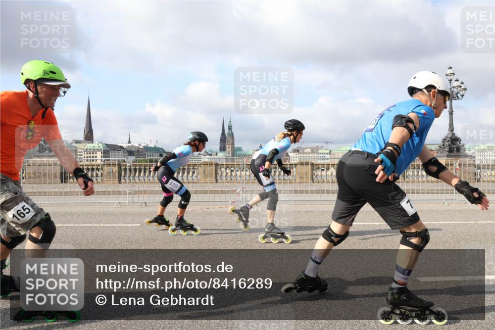 29.06.2025 - hella hamburg halbmarathon Lena Gebhardt http://msf.ph/oto/8416289 29.06.2025 08:56:52 Lombardsbrücke 165, 439 meine-sportfotos.de
