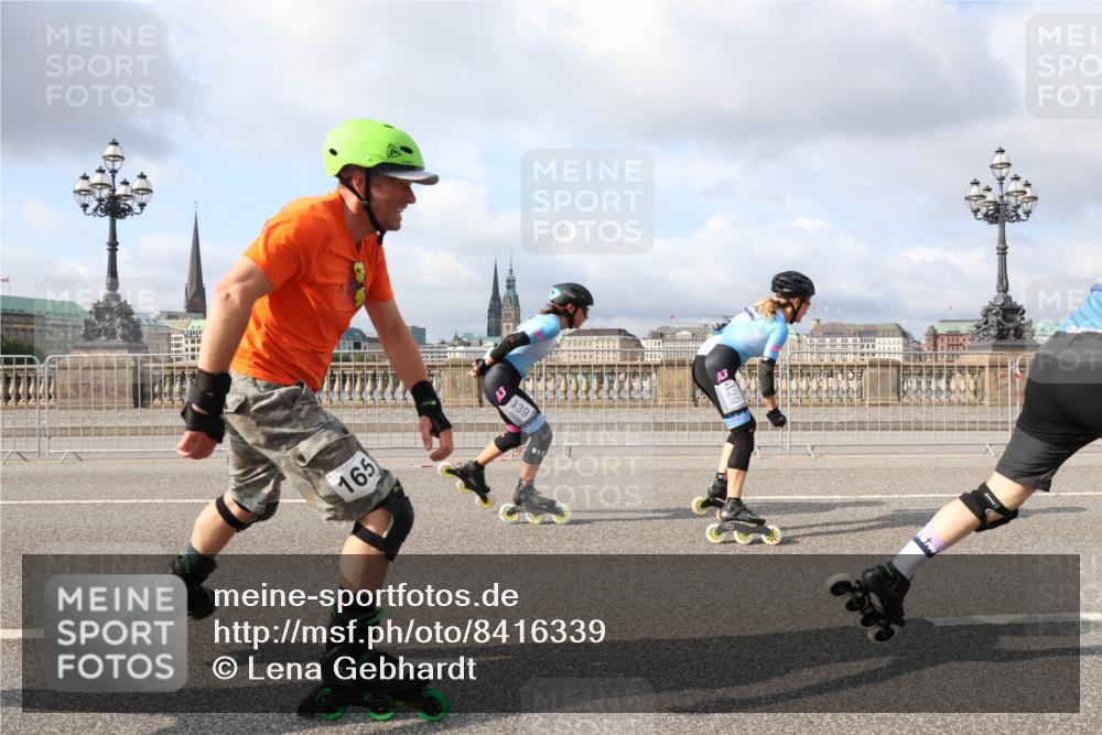29.06.2025 - hella hamburg halbmarathon Lena Gebhardt http://msf.ph/oto/8416339 29.06.2025 08:56:52 Lombardsbrücke 165, 439 meine-sportfotos.de