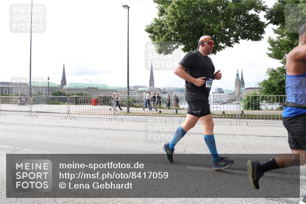 29.06.2025 - hella hamburg halbmarathon Lena Gebhardt http://msf.ph/oto/8417059 29.06.2025 10:26:47 Lombardsbrücke 158, 1300, 1793, 1973, 2045, 2643, 4267, 4358, 4507, 4509, 4844, 5494, 6625, 6637, 6905, 7069, 7929, 8056, 8079, 8357, 8942, 9186, 10465, 11110, 11270, 11740, 12071, 12126, 13264, 13462, 14930, 15027, 15807, 15878, 16479, 16788, 17300, 17675, 17712, 18074, 18087, 18516, 18962, 18978 meine-sportfotos.de