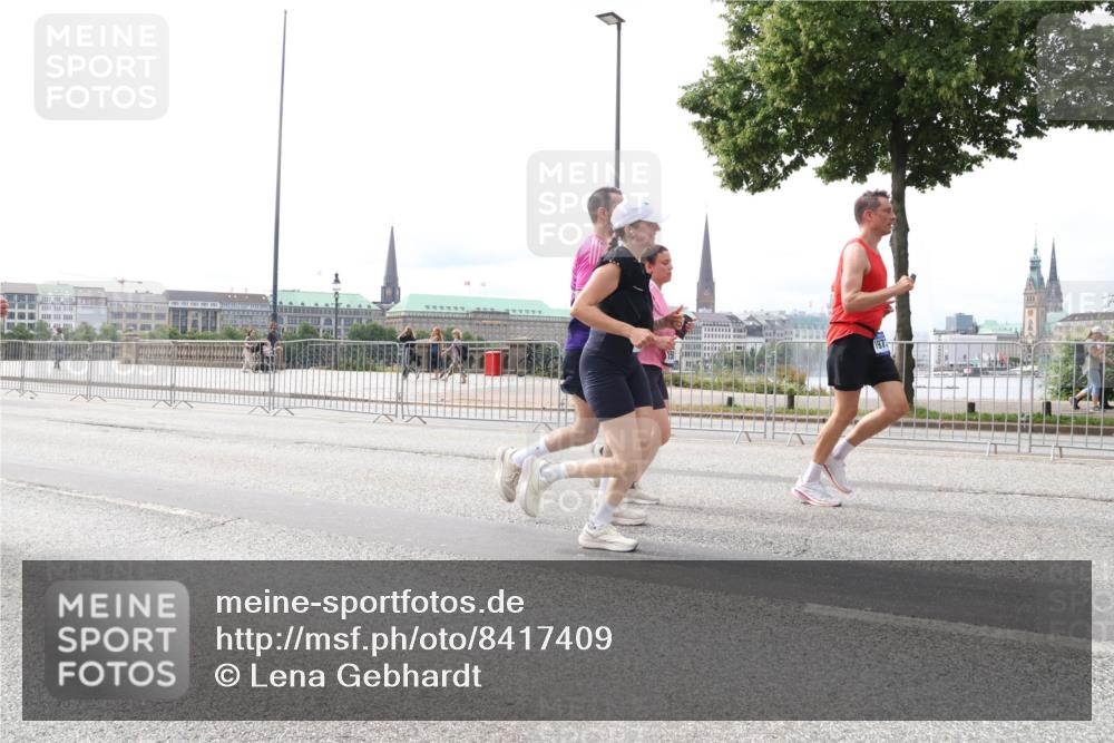 29.06.2025 - hella hamburg halbmarathon Lena Gebhardt http://msf.ph/oto/8417409 29.06.2025 10:26:55 Lombardsbrücke 26, 1530, 1793, 1973, 2045, 2306, 2643, 4358, 4507, 4509, 4844, 5494, 5495, 5707, 6625, 6637, 6905, 7069, 7234, 7314, 8056, 8079, 8281, 9186, 9349, 10077, 10465, 11110, 11270, 11740, 12071, 12126, 13264, 13462, 14020, 14021, 14930, 15027, 15108, 15807, 15878, 16479, 16788, 17049, 17300, 17445, 17675, 18074, 18087, 18516, 18962, 18976, 18978 meine-sportfotos.de