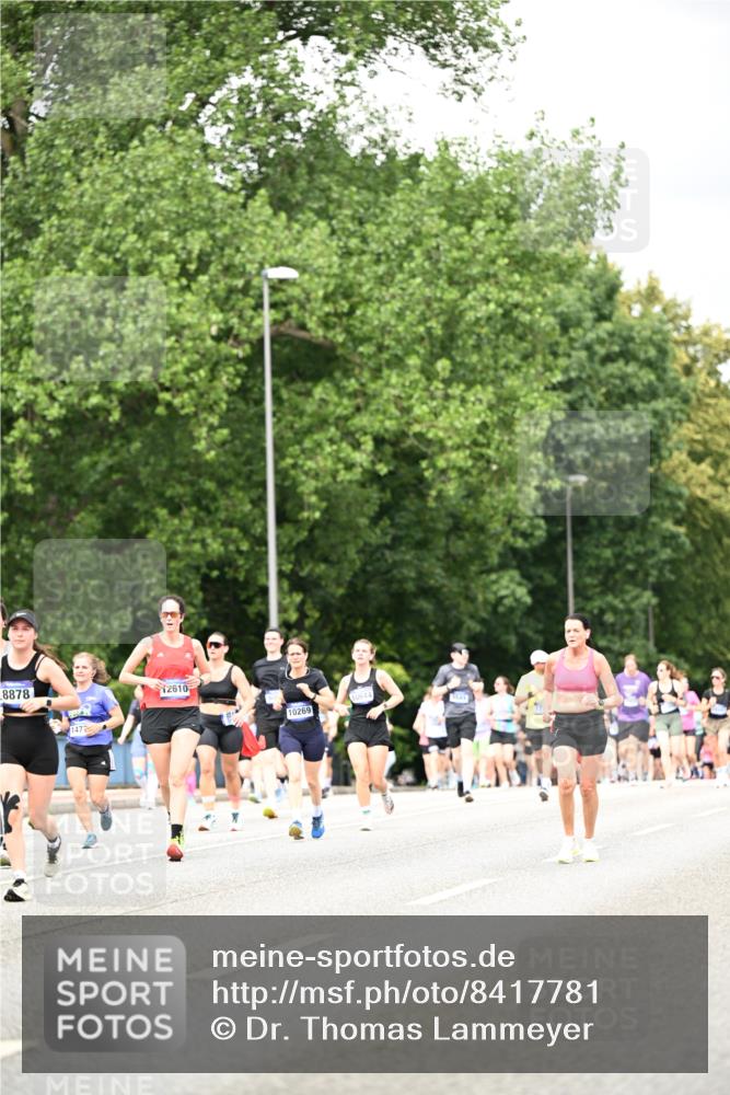 29.06.2025 - hella hamburg halbmarathon Dr. Thomas Lammeyer http://msf.ph/oto/8417781 29.06.2025 10:45:23 Kennedybrücke 1075, 1323, 1731, 4044, 4638, 4906, 5549, 6088, 6098, 6806, 7293, 7585, 7829, 7956, 8429, 8430, 8878, 9237, 9962, 10269, 10644, 10920, 11053, 11176 meine-sportfotos.de