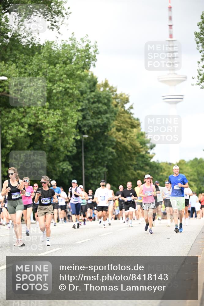 29.06.2025 - hella hamburg halbmarathon Dr. Thomas Lammeyer http://msf.ph/oto/8418143 29.06.2025 10:45:35 Kennedybrücke 1731, 2805, 3344, 4044, 4412, 4638, 5549, 5928, 6088, 7293, 7585, 7661, 7829, 8769, 8878, 10269, 10407, 10644, 11166, 11209 meine-sportfotos.de
