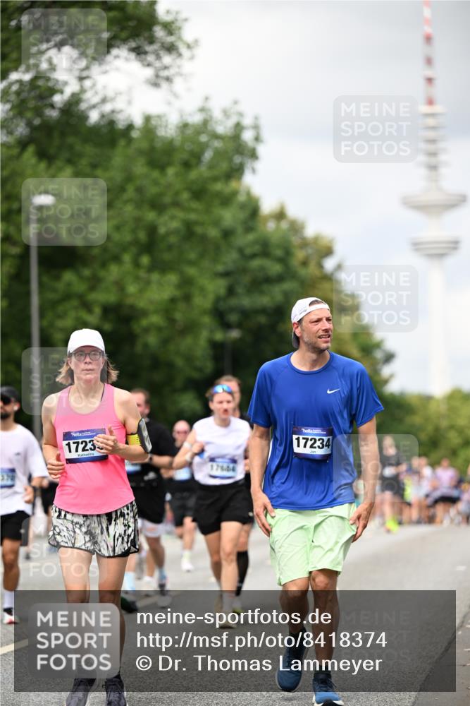 29.06.2025 - hella hamburg halbmarathon Dr. Thomas Lammeyer http://msf.ph/oto/8418374 29.06.2025 10:45:44 Kennedybrücke 1731, 2229, 2805, 3344, 4044, 4412, 4638, 4774, 5549, 5688, 5928, 6088, 7661, 7829, 8293, 8769, 9009, 9370, 10269, 10407, 10644, 11166, 11209, 11371 meine-sportfotos.de