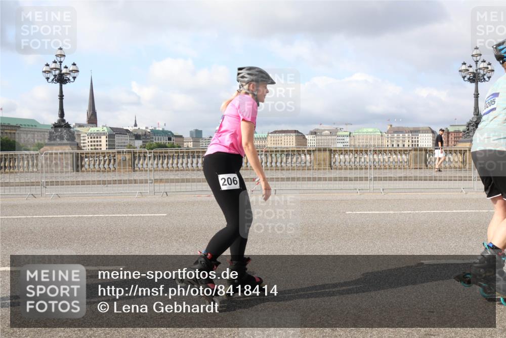 29.06.2025 - hella hamburg halbmarathon Lena Gebhardt http://msf.ph/oto/8418414 29.06.2025 08:57:27 Lombardsbrücke 206, 0205 meine-sportfotos.de
