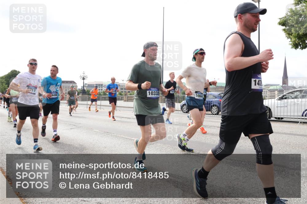 29.06.2025 - hella hamburg halbmarathon Lena Gebhardt http://msf.ph/oto/8418485 29.06.2025 10:18:06 Lombardsbrücke 8248, 717, 4496, 9531, 10332, 15614, 16644, 147, 1015, 1159, 1160, 1268, 1274, 1325, 1458, 1554, 1622, 1641, 1749, 1795, 1982, 2087, 2094, 2147, 2335, 2548, 2634, 2931, 3125, 3138, 3292, 3321, 3482, 3977, 4710, 4738, 4804, 5002, 5004, 5290, 5611, 5733, 5909, 6270, 7094, 7258, 7413, 7641, 7649, 7838, 7882, 7883, 8067, 8128, 8144, 8248, 8607, 8799, 9222, 9400, 9539, 9717, 9734, 9798, 9834, 9844, 9964, 10174, 10332, 10509, 10659, 10908, 12498, 13341 meine-sportfotos.de
