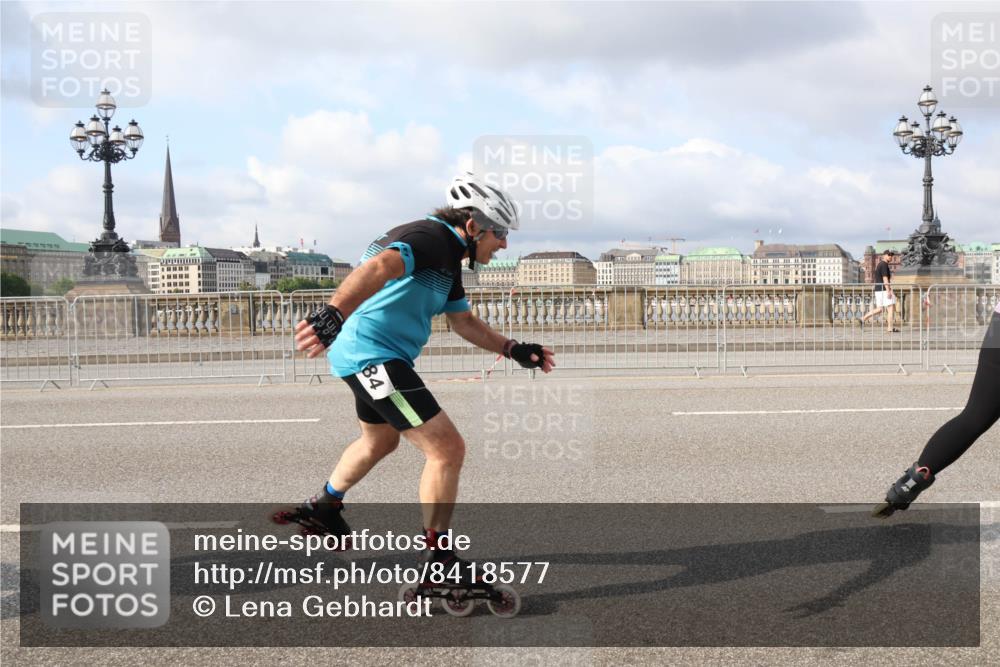 29.06.2025 - hella hamburg halbmarathon Lena Gebhardt http://msf.ph/oto/8418577 29.06.2025 08:57:28 Lombardsbrücke 84 meine-sportfotos.de