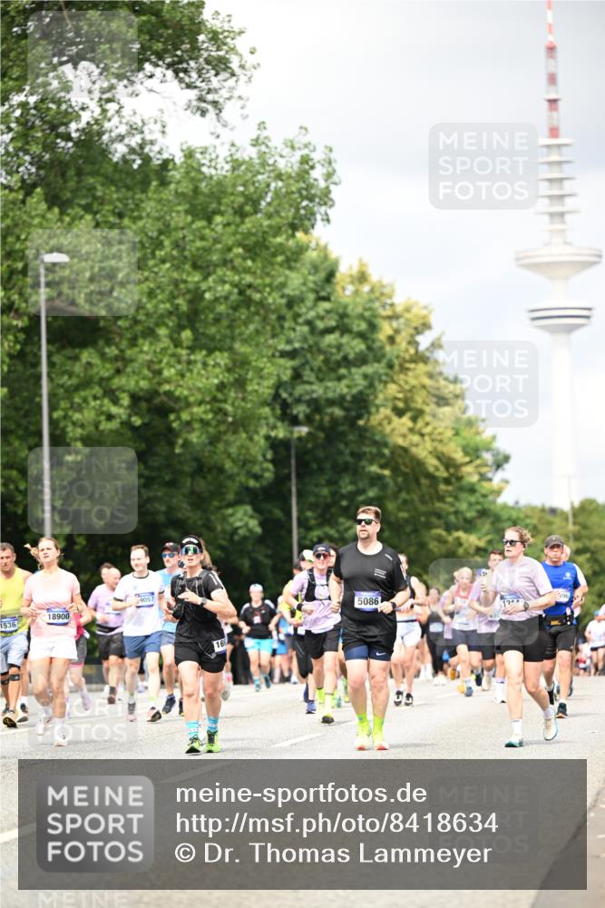 29.06.2025 - hella hamburg halbmarathon Dr. Thomas Lammeyer http://msf.ph/oto/8418634 29.06.2025 10:45:56 Kennedybrücke 1314, 1317, 1536, 2229, 2805, 3344, 3532, 3533, 3694, 4412, 4774, 5086, 5688, 5928, 6719, 6846, 6894, 7821, 8293, 8300, 8301, 8443, 8586, 8769, 9009, 9370, 10027, 10483, 11024, 11097, 11166, 11209, 11371, 11437, 11438 meine-sportfotos.de