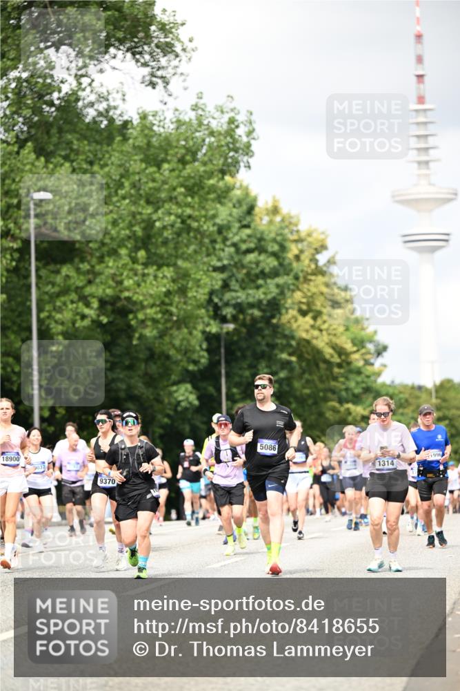 29.06.2025 - hella hamburg halbmarathon Dr. Thomas Lammeyer http://msf.ph/oto/8418655 29.06.2025 10:45:57 Kennedybrücke 1314, 1317, 1536, 2229, 2805, 3344, 3532, 3533, 3694, 4412, 4774, 5086, 5688, 5928, 6719, 6793, 6846, 6894, 7821, 8293, 8300, 8301, 8443, 8586, 8769, 9009, 9370, 10027, 10483, 11024, 11097, 11166, 11207, 11209, 11371, 11437, 11438 meine-sportfotos.de