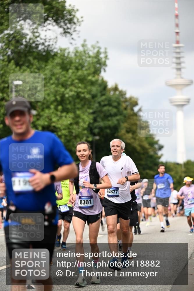 29.06.2025 - hella hamburg halbmarathon Dr. Thomas Lammeyer http://msf.ph/oto/8418882 29.06.2025 10:46:07 Kennedybrücke 1314, 1317, 1536, 2229, 2762, 2763, 3532, 3533, 3694, 4774, 5086, 5688, 5942, 6066, 6719, 6726, 6793, 6846, 6894, 7821, 8293, 8300, 8301, 8443, 8586, 9009, 9370, 9588, 10027, 10181, 10483, 11011, 11017, 11024, 11097, 11207, 11255, 11371, 11437, 11438 meine-sportfotos.de