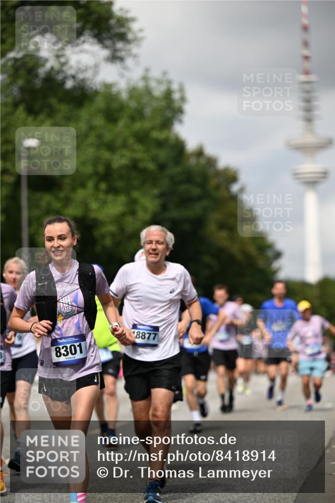 29.06.2025 - hella hamburg halbmarathon Dr. Thomas Lammeyer http://msf.ph/oto/8418914 29.06.2025 10:46:08 Kennedybrücke 1314, 1317, 1536, 2229, 2762, 2763, 3532, 3533, 3694, 4774, 5086, 5942, 6066, 6137, 6719, 6726, 6793, 6846, 6894, 7821, 8293, 8300, 8301, 8443, 8586, 9009, 9370, 9588, 10027, 10181, 10483, 11011, 11017, 11024, 11097, 11207, 11255, 11371, 11437, 11438 meine-sportfotos.de