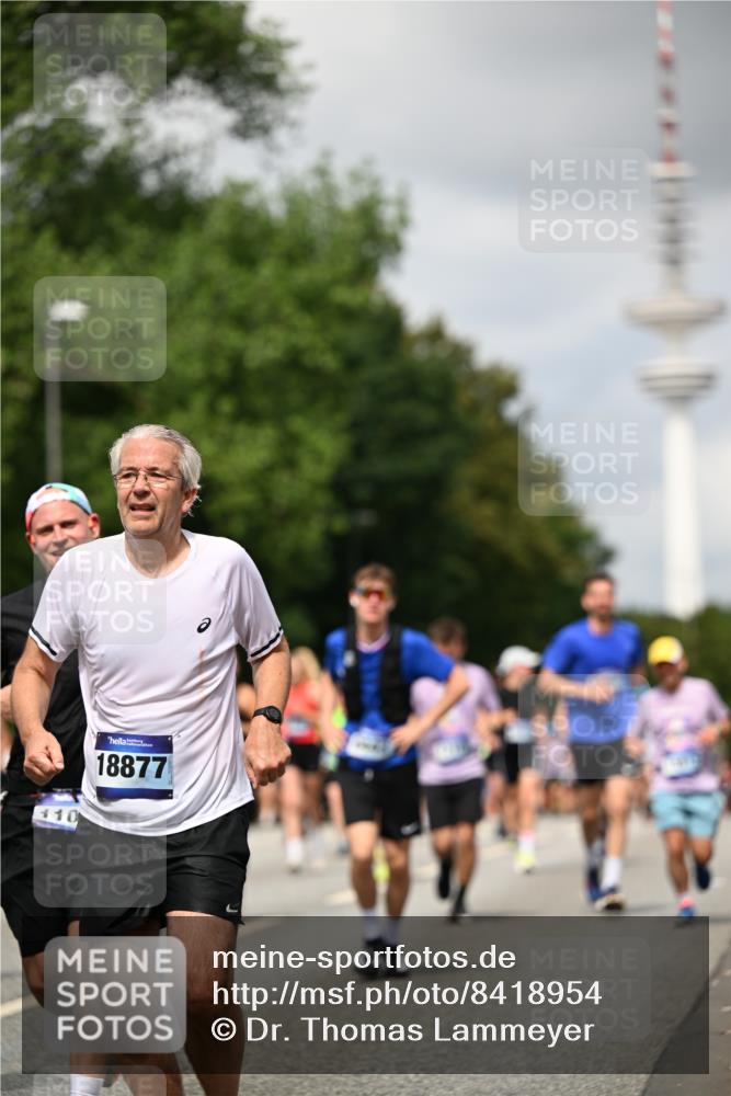 29.06.2025 - hella hamburg halbmarathon Dr. Thomas Lammeyer http://msf.ph/oto/8418954 29.06.2025 10:46:09 Kennedybrücke 1314, 1317, 1536, 2229, 2762, 2763, 3532, 3533, 3694, 4774, 5086, 5942, 6066, 6137, 6719, 6726, 6793, 6846, 6894, 7821, 7968, 8162, 8293, 8300, 8301, 8443, 8586, 9009, 9370, 9588, 10027, 10181, 10483, 11011, 11017, 11024, 11097, 11098, 11207, 11255, 11371, 11437, 11438 meine-sportfotos.de