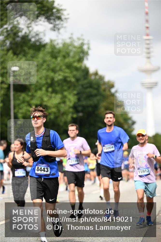 29.06.2025 - hella hamburg halbmarathon Dr. Thomas Lammeyer http://msf.ph/oto/8419021 29.06.2025 10:46:11 Kennedybrücke 1314, 1317, 1536, 1648, 2229, 2762, 2763, 3459, 3532, 3533, 3694, 5086, 5942, 6066, 6137, 6450, 6719, 6726, 6793, 6846, 6894, 7821, 7968, 8162, 8163, 8293, 8300, 8301, 8443, 8586, 9370, 9588, 10027, 10181, 10483, 10872, 11011, 11017, 11024, 11097, 11098, 11207, 11255, 11437, 11438 meine-sportfotos.de