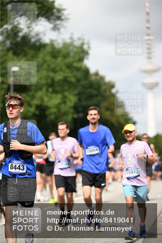 29.06.2025 - hella hamburg halbmarathon Dr. Thomas Lammeyer http://msf.ph/oto/8419041 29.06.2025 10:46:12 Kennedybrücke 1314, 1317, 1536, 1648, 2229, 2762, 2763, 3459, 3532, 3533, 3694, 5086, 5942, 6066, 6137, 6450, 6719, 6726, 6793, 6846, 6894, 7821, 7968, 8004, 8162, 8163, 8293, 8300, 8301, 8443, 8586, 9370, 9588, 10027, 10181, 10483, 10872, 11011, 11017, 11024, 11097, 11098, 11207, 11255, 11437, 11438 meine-sportfotos.de