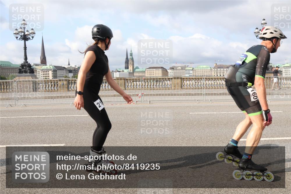 29.06.2025 - hella hamburg halbmarathon Lena Gebhardt http://msf.ph/oto/8419235 29.06.2025 08:57:29 Lombardsbrücke 21, 0160, 1601 meine-sportfotos.de