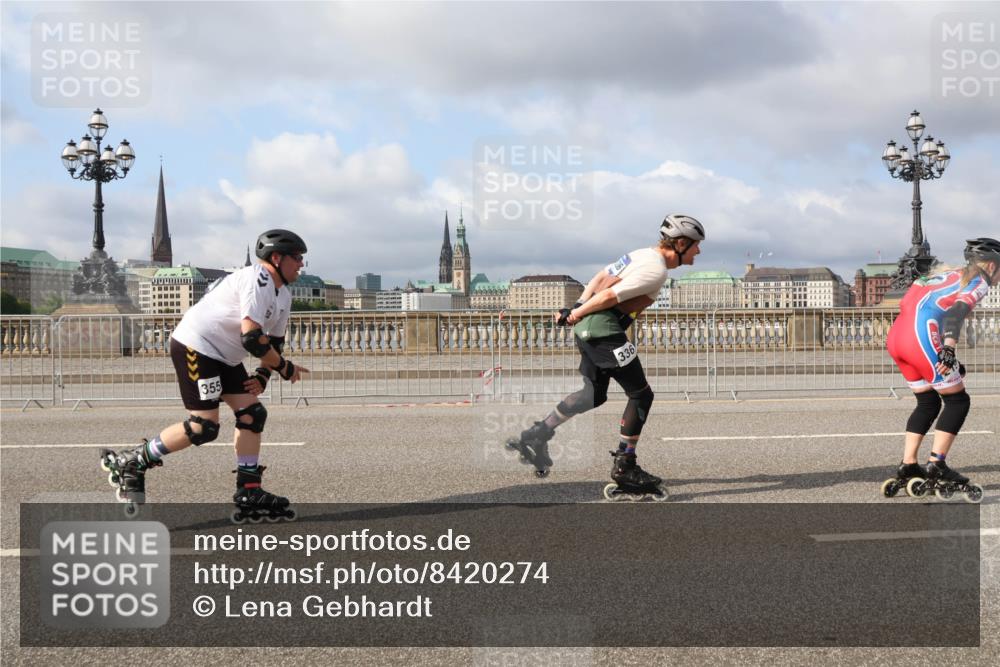 29.06.2025 - hella hamburg halbmarathon Lena Gebhardt http://msf.ph/oto/8420274 29.06.2025 08:57:39 Lombardsbrücke 355, 336 meine-sportfotos.de