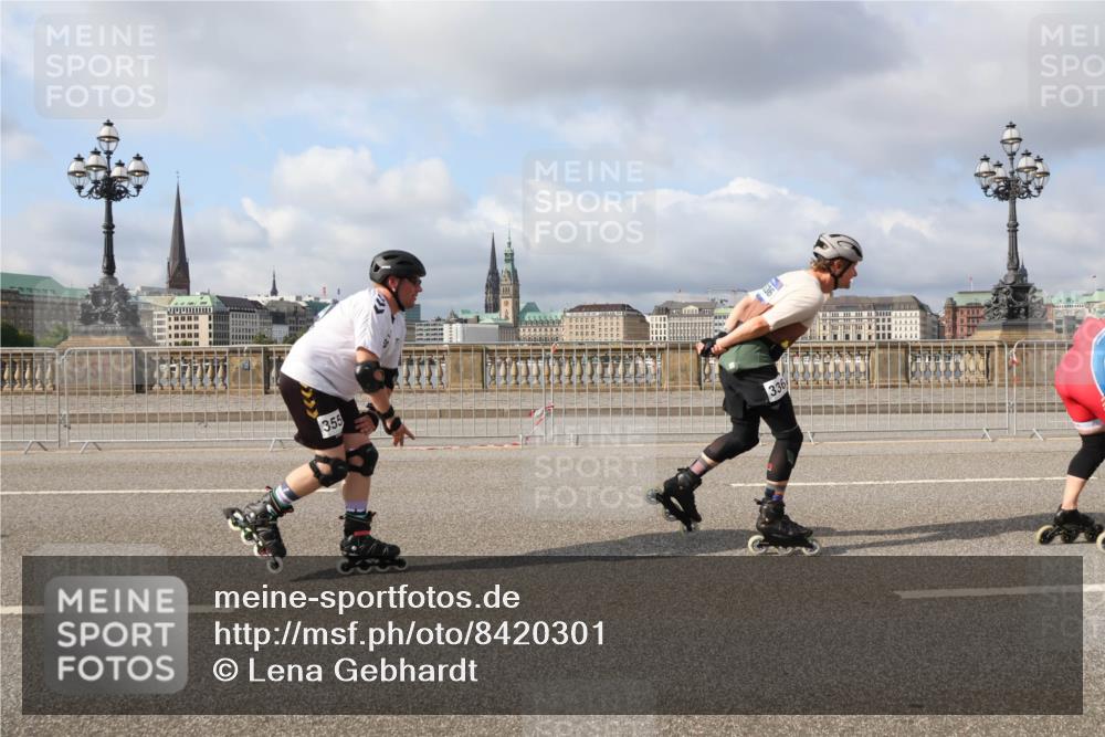 29.06.2025 - hella hamburg halbmarathon Lena Gebhardt http://msf.ph/oto/8420301 29.06.2025 08:57:39 Lombardsbrücke 355, 336 meine-sportfotos.de