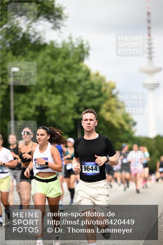 29.06.2025 - hella hamburg halbmarathon Dr. Thomas Lammeyer http://msf.ph/oto/8420449 29.06.2025 10:46:56 Kennedybrücke 1360, 1752, 1929, 1994, 2069, 2134, 2401, 2509, 2940, 2941, 3276, 3378, 3874, 4092, 4385, 4680, 4735, 4736, 5419, 6136, 6440, 6828, 6837, 7022, 7023, 7040, 7043, 7260, 7357, 7477, 7666, 8000, 8014, 8525, 8526, 9644, 9980, 10532, 10623, 10842, 11074, 11075, 11331 meine-sportfotos.de