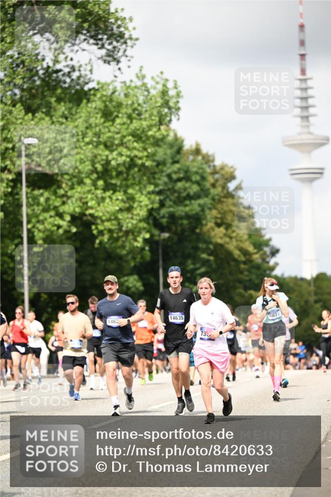 29.06.2025 - hella hamburg halbmarathon Dr. Thomas Lammeyer http://msf.ph/oto/8420633 29.06.2025 10:47:01 Kennedybrücke 1150, 1360, 1656, 1752, 1929, 1994, 2134, 2401, 2509, 2580, 2940, 2941, 3378, 3874, 4092, 4680, 4778, 5403, 5419, 6136, 6440, 6764, 6828, 6837, 7040, 7043, 7260, 7357, 7477, 7515, 7666, 8000, 8525, 8526, 9644, 9980, 10008, 10623, 10697, 10734, 10842, 11074, 11075, 11331 meine-sportfotos.de