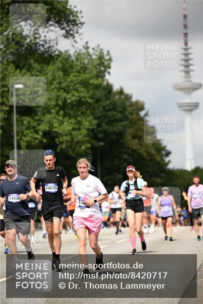 29.06.2025 - hella hamburg halbmarathon Dr. Thomas Lammeyer http://msf.ph/oto/8420717 29.06.2025 10:47:04 Kennedybrücke 1150, 1360, 1656, 1752, 1929, 1994, 2134, 2401, 2509, 2580, 2940, 2941, 3378, 3874, 4092, 4680, 4778, 5403, 5419, 6136, 6440, 6764, 6828, 6837, 7040, 7043, 7260, 7357, 7477, 7515, 7557, 7666, 8000, 8161, 8435, 8525, 8526, 9644, 9980, 10008, 10623, 10697, 10734, 10842, 11074, 11075, 11331 meine-sportfotos.de