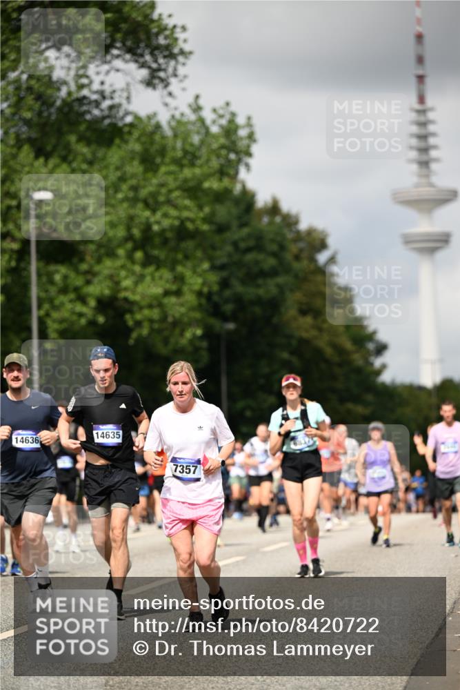 29.06.2025 - hella hamburg halbmarathon Dr. Thomas Lammeyer http://msf.ph/oto/8420722 29.06.2025 10:47:04 Kennedybrücke 1150, 1360, 1656, 1752, 1929, 1994, 2134, 2401, 2509, 2580, 2940, 2941, 3378, 3874, 4092, 4680, 4778, 5403, 5419, 6136, 6440, 6764, 6828, 6837, 7040, 7043, 7260, 7357, 7477, 7515, 7557, 7666, 8000, 8161, 8435, 8525, 8526, 9644, 9980, 10008, 10623, 10697, 10734, 10842, 11074, 11075, 11331 meine-sportfotos.de