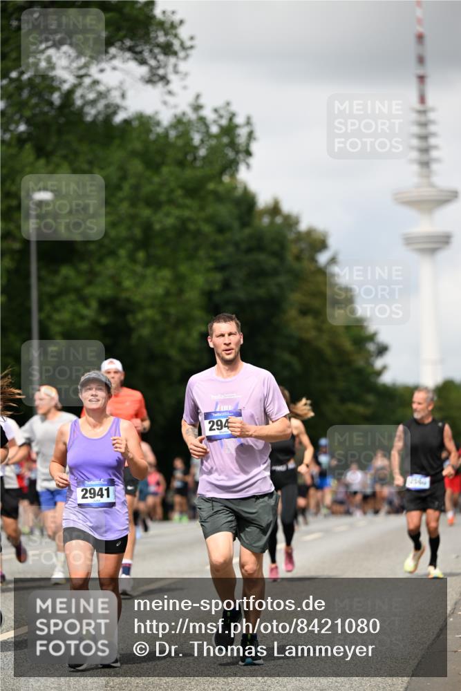 29.06.2025 - hella hamburg halbmarathon Dr. Thomas Lammeyer http://msf.ph/oto/8421080 29.06.2025 10:47:12 Kennedybrücke 1150, 1360, 1656, 1929, 1994, 2401, 2450, 2509, 2580, 2940, 2941, 3378, 3874, 4092, 4334, 4778, 4891, 4892, 5268, 5403, 6440, 6764, 6828, 6837, 7260, 7357, 7477, 7515, 7557, 7666, 8000, 8161, 8435, 8525, 8526, 9304, 9980, 10008, 10697, 10734, 10899, 11331 meine-sportfotos.de