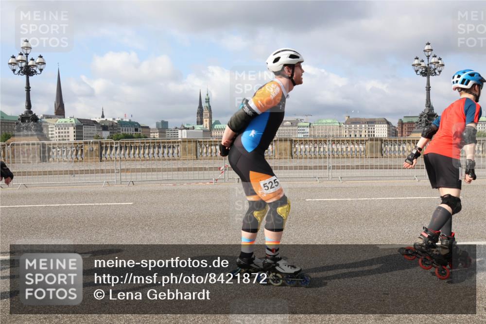 29.06.2025 - hella hamburg halbmarathon Lena Gebhardt http://msf.ph/oto/8421872 29.06.2025 08:57:47 Lombardsbrücke 525 meine-sportfotos.de