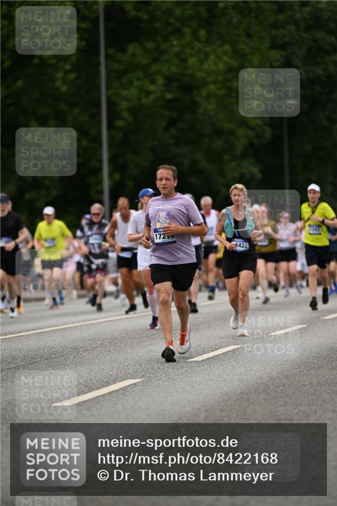 29.06.2025 - hella hamburg halbmarathon Dr. Thomas Lammeyer http://msf.ph/oto/8422168 29.06.2025 10:48:04 Kennedybrücke 1816, 1878, 2158, 2343, 2361, 3518, 5214, 5370, 5649, 5720, 6012, 6096, 6931, 7197, 7205, 7461, 8135, 8504, 8991, 9704, 9831, 9976, 10083, 10200, 10202, 11279 meine-sportfotos.de