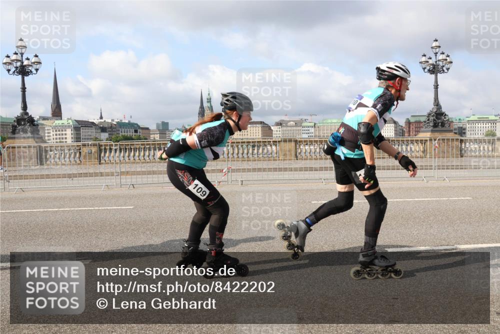 29.06.2025 - hella hamburg halbmarathon Lena Gebhardt http://msf.ph/oto/8422202 29.06.2025 08:57:48 Lombardsbrücke 109 meine-sportfotos.de