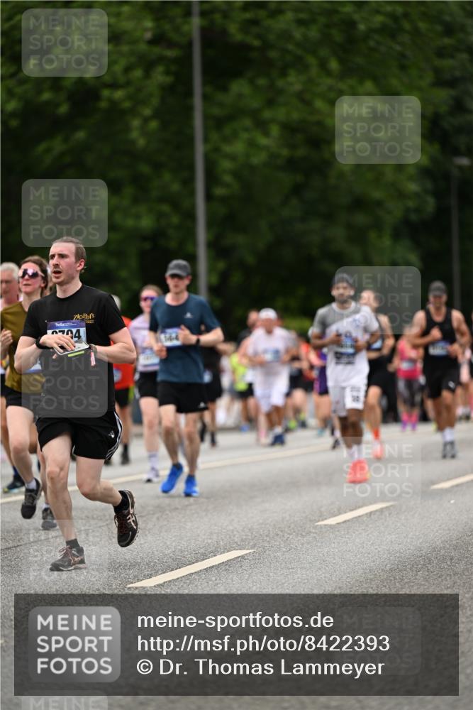 29.06.2025 - hella hamburg halbmarathon Dr. Thomas Lammeyer http://msf.ph/oto/8422393 29.06.2025 10:48:12 Kennedybrücke 1816, 2258, 2343, 2361, 3597, 4636, 4866, 5001, 5192, 5201, 5214, 5649, 5720, 5902, 5905, 6012, 6096, 6334, 6931, 7197, 7205, 8504, 9704, 10006, 10097, 10202, 10220, 11279 meine-sportfotos.de
