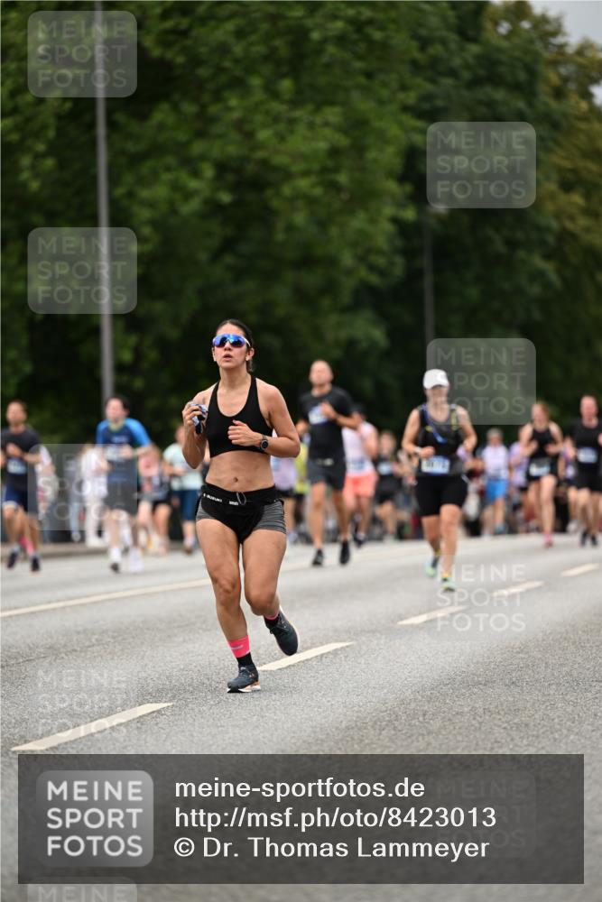 29.06.2025 - hella hamburg halbmarathon Dr. Thomas Lammeyer http://msf.ph/oto/8423013 29.06.2025 10:48:35 Kennedybrücke 1026, 1095, 1400, 1459, 1802, 1804, 2073, 2258, 2674, 2733, 3065, 3597, 4636, 4866, 4968, 5001, 5127, 5192, 5201, 5355, 5902, 5905, 6226, 6334, 7489, 8058, 8591, 8763, 8870, 9331, 9333, 9879, 10006, 10097, 10220, 10285, 10553, 10707, 11093 meine-sportfotos.de