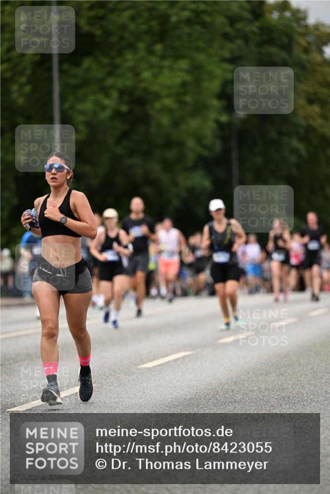 29.06.2025 - hella hamburg halbmarathon Dr. Thomas Lammeyer http://msf.ph/oto/8423055 29.06.2025 10:48:36 Kennedybrücke 1026, 1095, 1400, 1459, 1802, 1804, 2073, 2258, 2674, 2733, 3065, 3597, 4636, 4866, 4968, 5001, 5127, 5192, 5201, 5355, 5902, 5905, 6036, 6226, 6334, 7489, 8058, 8591, 8763, 8870, 9331, 9333, 9879, 10006, 10097, 10220, 10285, 10553, 10707, 11093 meine-sportfotos.de