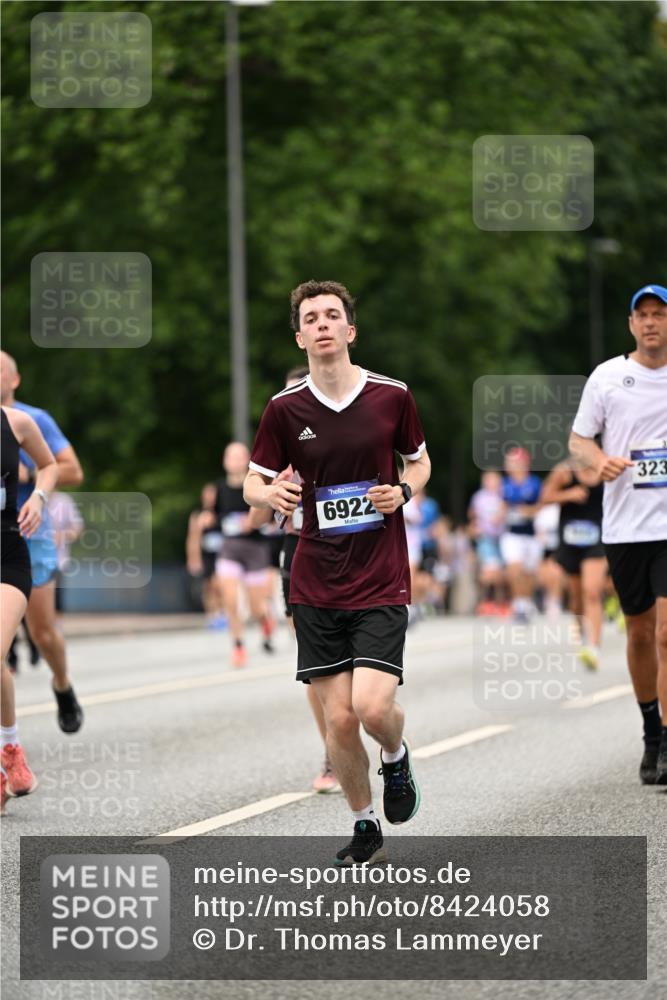 29.06.2025 - hella hamburg halbmarathon Dr. Thomas Lammeyer http://msf.ph/oto/8424058 29.06.2025 10:49:15 Kennedybrücke 1024, 1273, 1685, 1713, 3238, 3506, 4215, 5730, 5731, 6002, 6922, 7216, 7541, 7610, 7818, 8605, 8745, 9084, 9085, 10223, 10303, 10304 meine-sportfotos.de