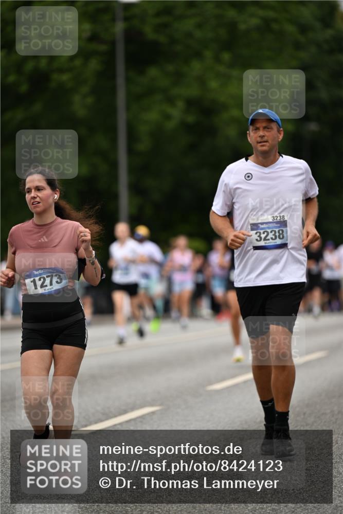 29.06.2025 - hella hamburg halbmarathon Dr. Thomas Lammeyer http://msf.ph/oto/8424123 29.06.2025 10:49:17 Kennedybrücke 1024, 1273, 1685, 1713, 3238, 3506, 4215, 6002, 6841, 6922, 7216, 7541, 7610, 7818, 8605, 8745, 9084, 9085, 10223, 10303, 10304 meine-sportfotos.de