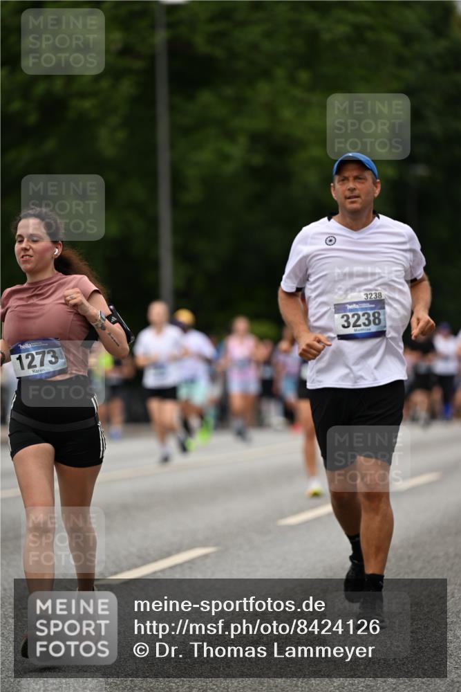 29.06.2025 - hella hamburg halbmarathon Dr. Thomas Lammeyer http://msf.ph/oto/8424126 29.06.2025 10:49:17 Kennedybrücke 1024, 1273, 1685, 1713, 3238, 3506, 4215, 6002, 6841, 6922, 7216, 7541, 7610, 7818, 8605, 8745, 9084, 9085, 10223, 10303, 10304 meine-sportfotos.de