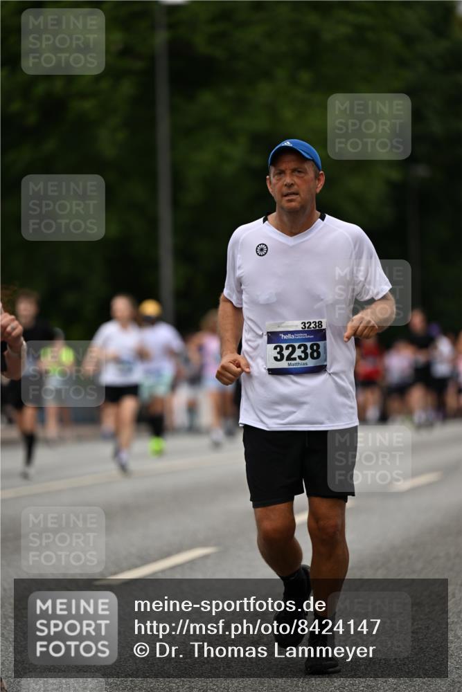 29.06.2025 - hella hamburg halbmarathon Dr. Thomas Lammeyer http://msf.ph/oto/8424147 29.06.2025 10:49:18 Kennedybrücke 1024, 1273, 1685, 1713, 3238, 3506, 6002, 6841, 6922, 7216, 7541, 7610, 7818, 8605, 8745, 8907, 9084, 9085, 10223, 10303, 10304 meine-sportfotos.de