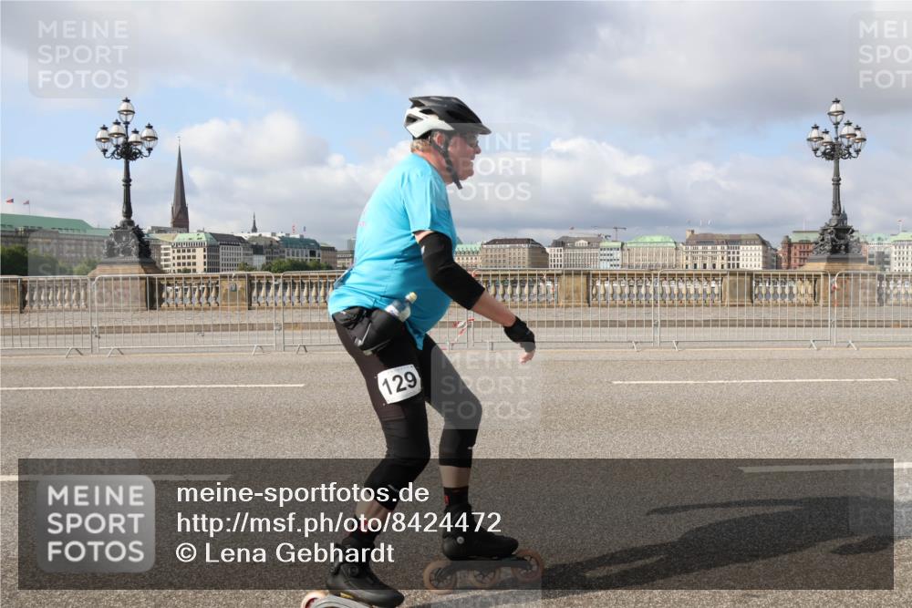 29.06.2025 - hella hamburg halbmarathon Lena Gebhardt http://msf.ph/oto/8424472 29.06.2025 08:58:25 Lombardsbrücke 129 meine-sportfotos.de